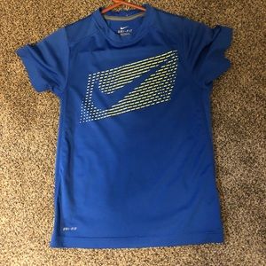 Nike Boys Tee
